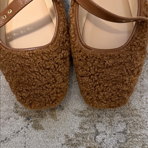 Dolce Vita Tan Textured Flats - Picture 3 of 4